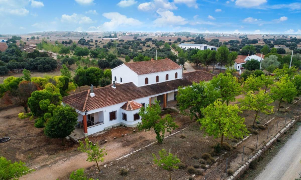 Casas Rurales La Estacion De Robledo Екстер'єр фото
